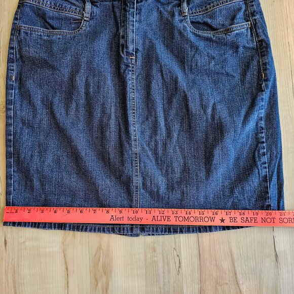 London & London Jean Dark Blue Denim Skirt Classic Blue Denim Skirt Size 18 - Picture 9 of 10